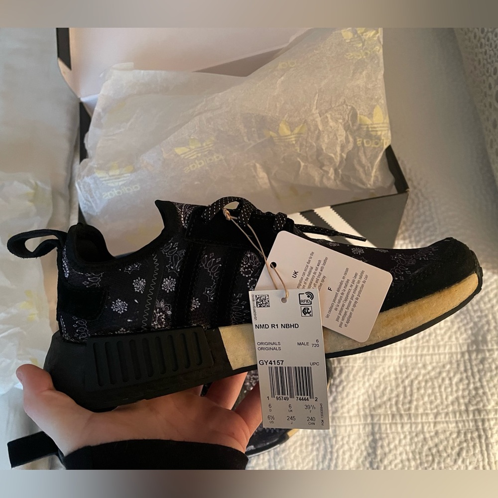 2022 Neighborhood x NMD R1 ‘Black Paisley Bandana - Picture 4 of 5